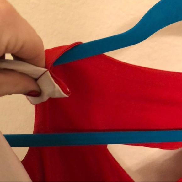 Bettie Page Jazmine Keyhole Pinup Red & White
Dress Swing Dancing - Picture 10 of 10